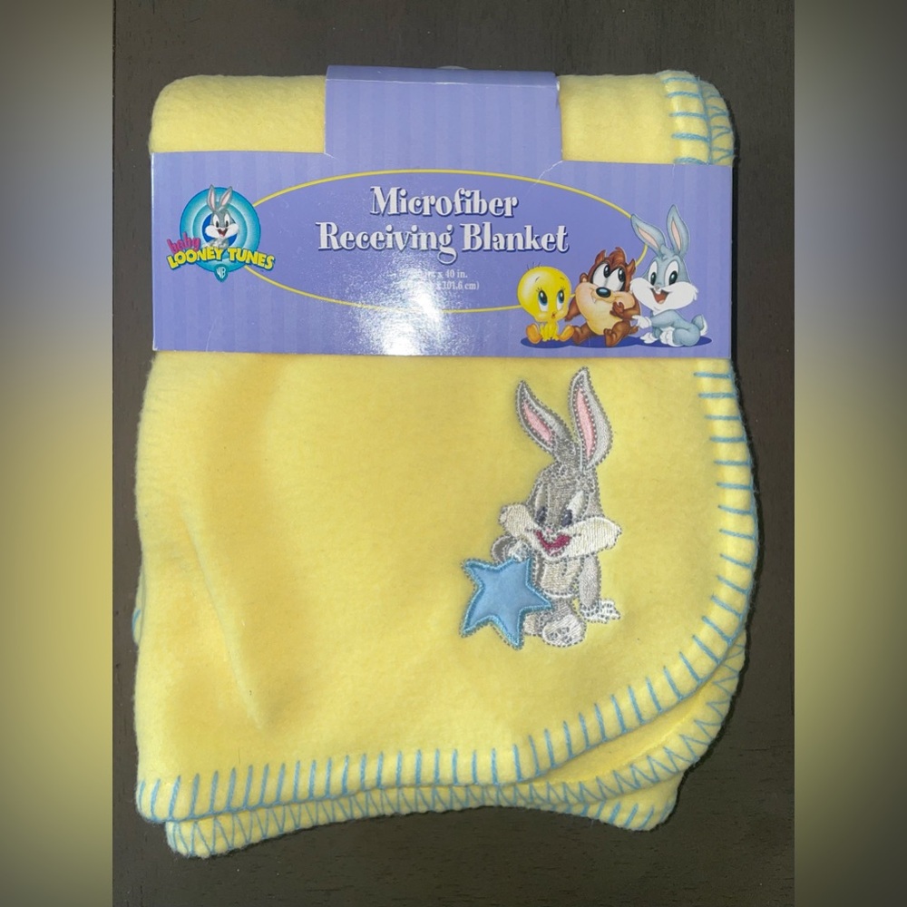 New Vintage Baby Looney Tunes Microfiber Receiving Blanket